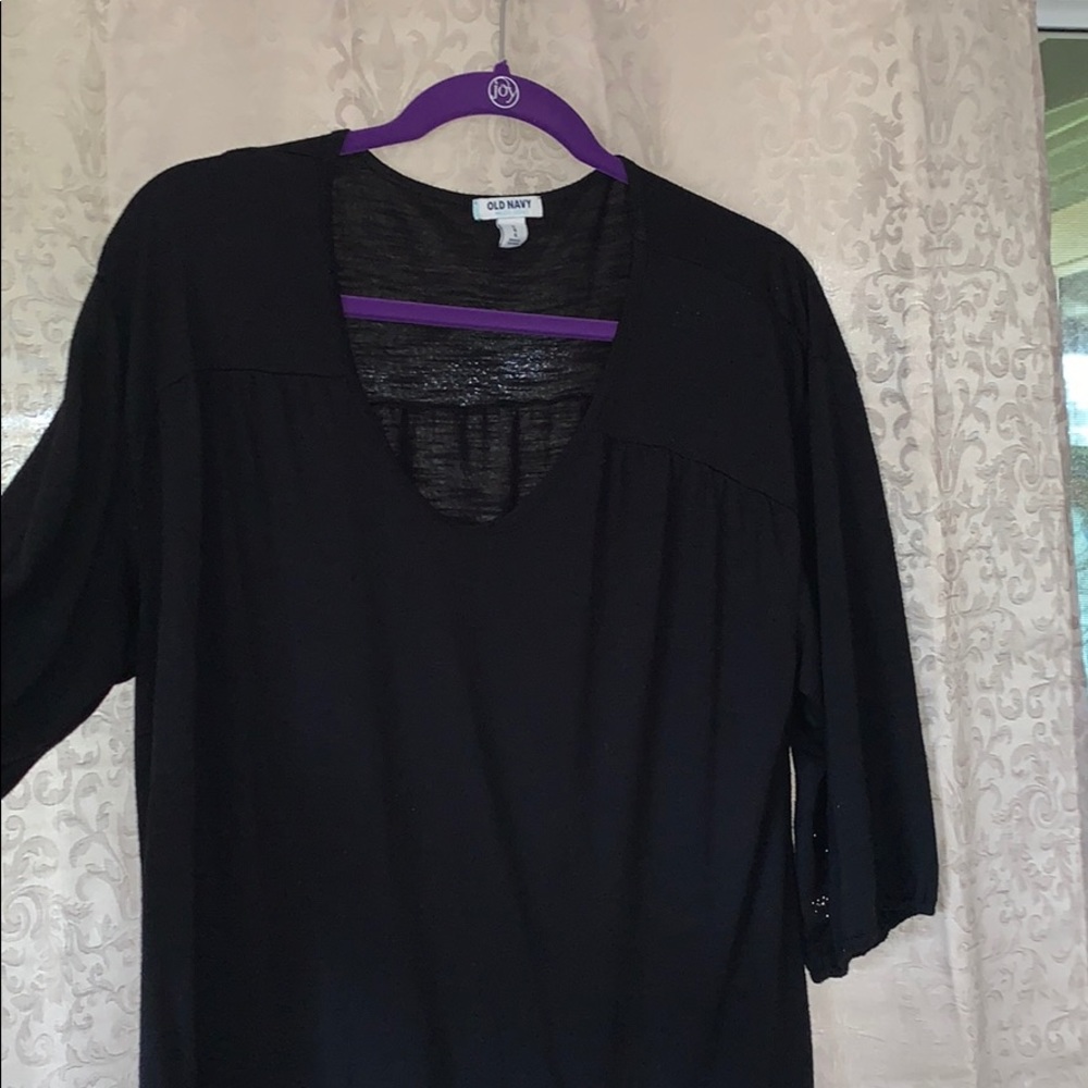 Old Navy 3/4 sleeve black top LG